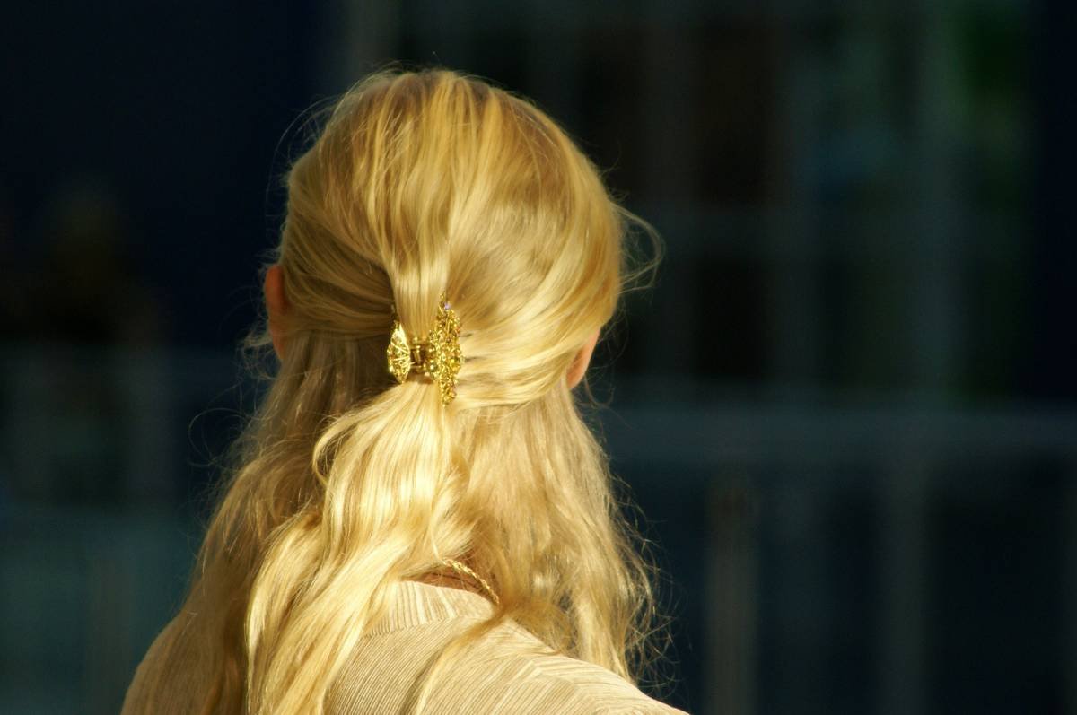 The Ultimate Guide to Bobby Pins: Styling Secrets, Pro Hacks, and What No One Tells You